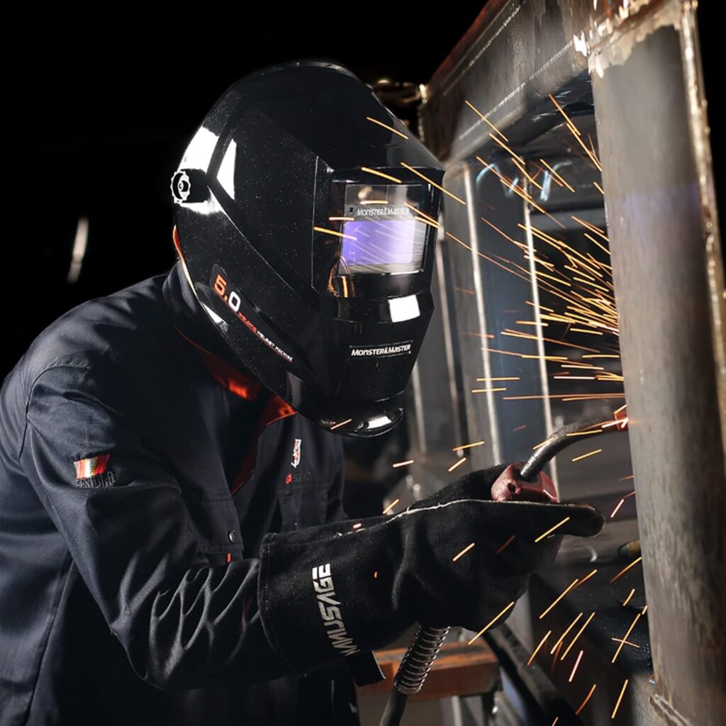 Monster Master Auto Darkening Welding Helmet for Men, Solar True Color Welding Hood Auto Darkening, 003 Monster Master Auto Darkening Welding Helmet for Men, Solar True Color Welding Hood Auto Darkening, 003